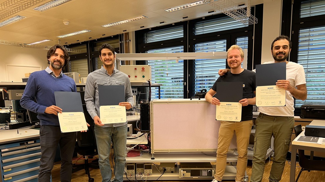 POWERlab team with IEEE TPEL Prize